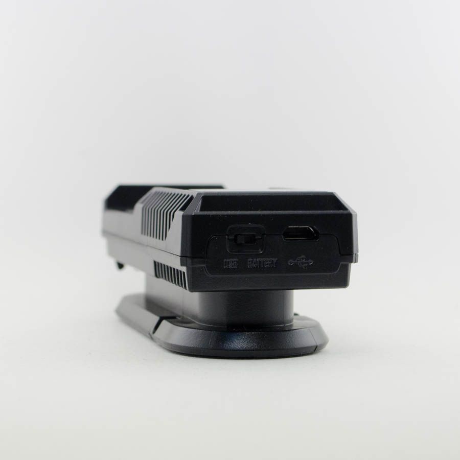 Зарядное устройство Nitecore Intellicharger UM 10